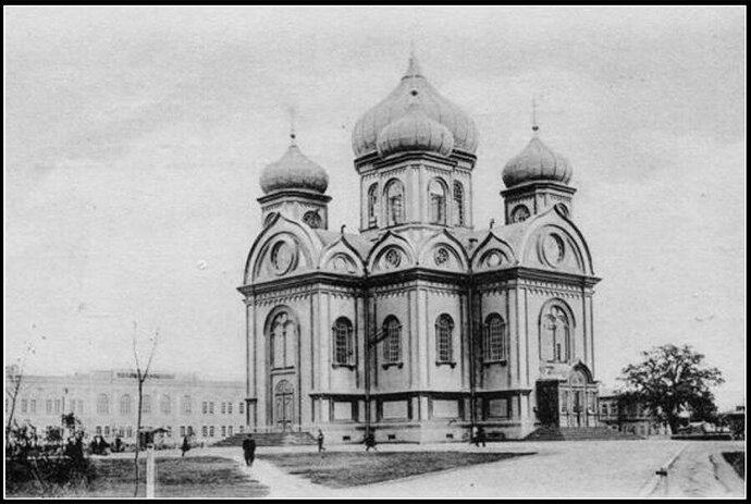 Прогуливаясь по Краснодару: Войсковой Александро-Невский собор|900pxx604px